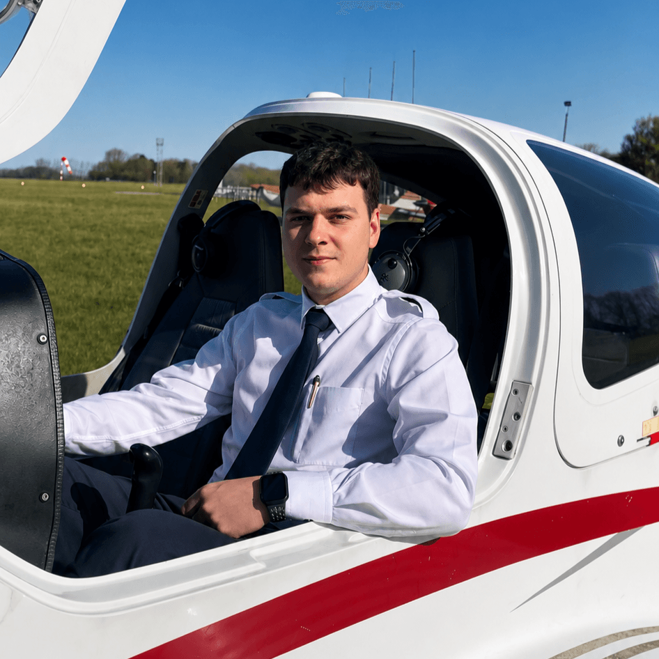 Romain, pilote et fondateur de Fly Horizons